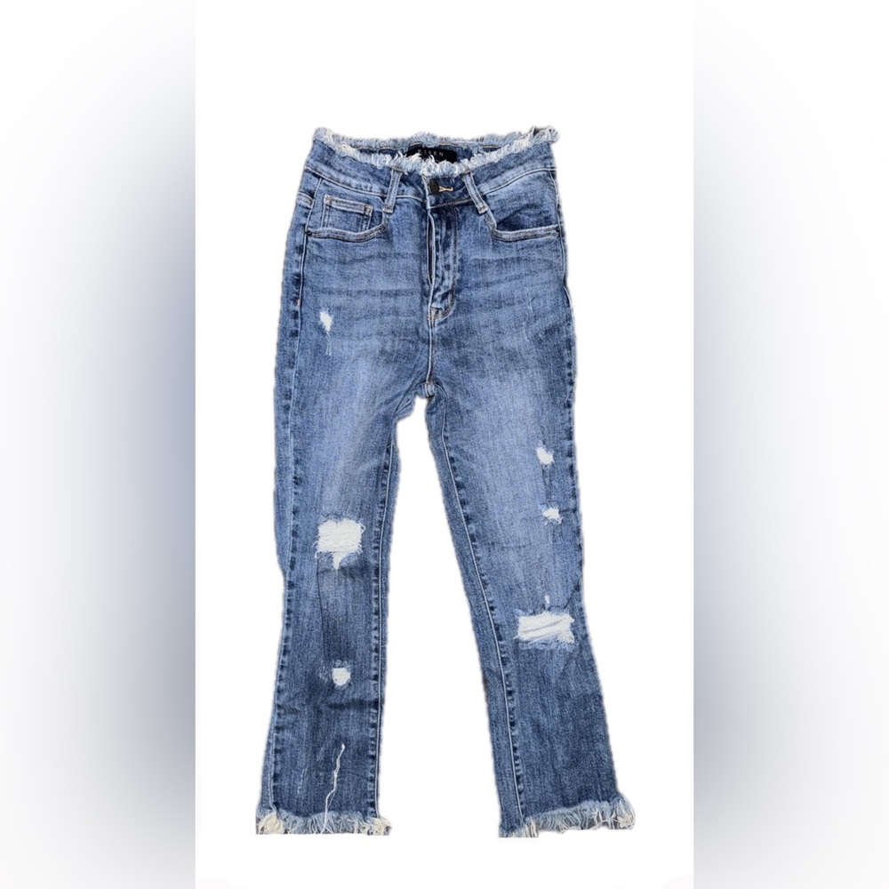 Risen distressed frayed jeans